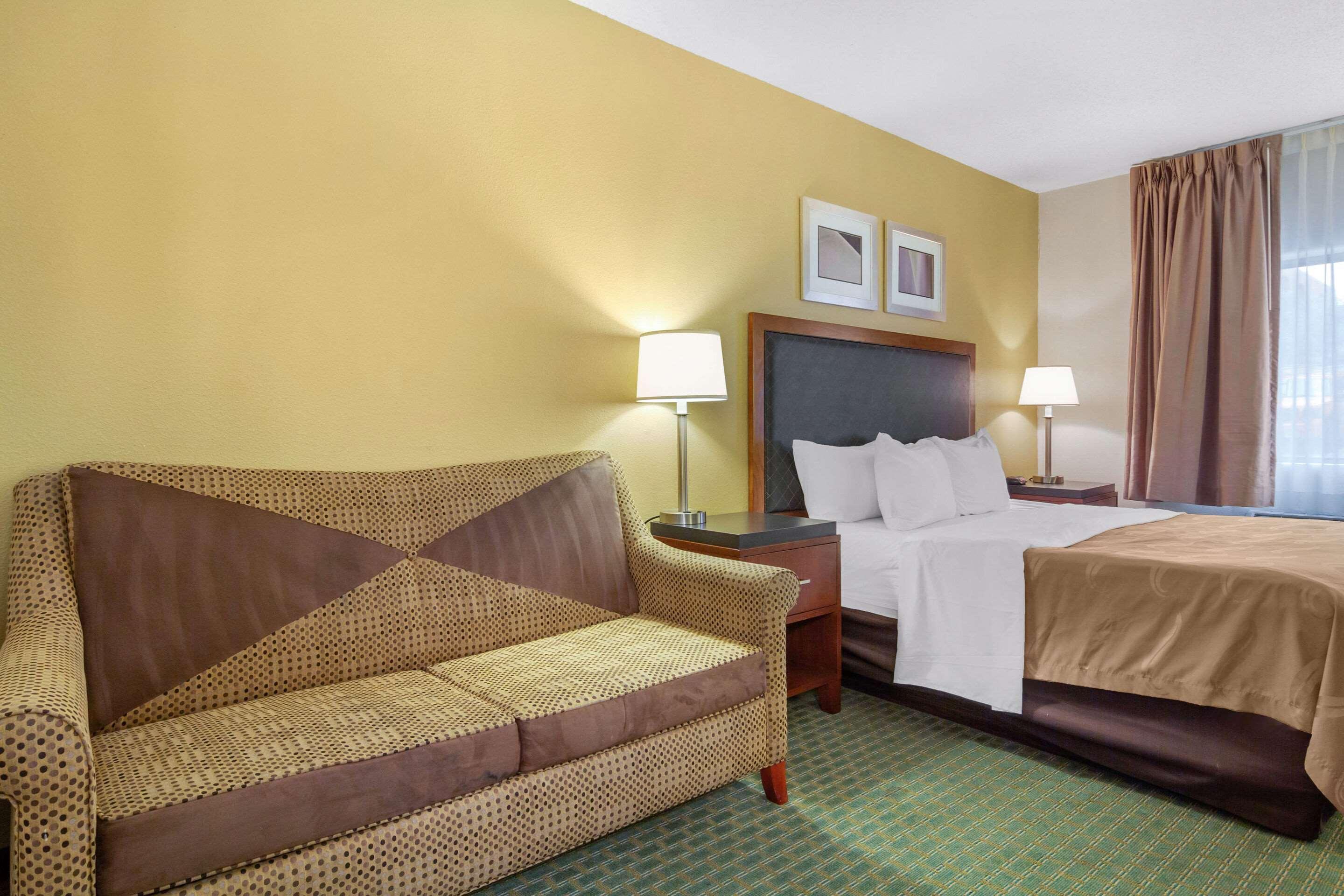 Quality Inn & Suites Lakewood - Denver Southwest المظهر الخارجي الصورة