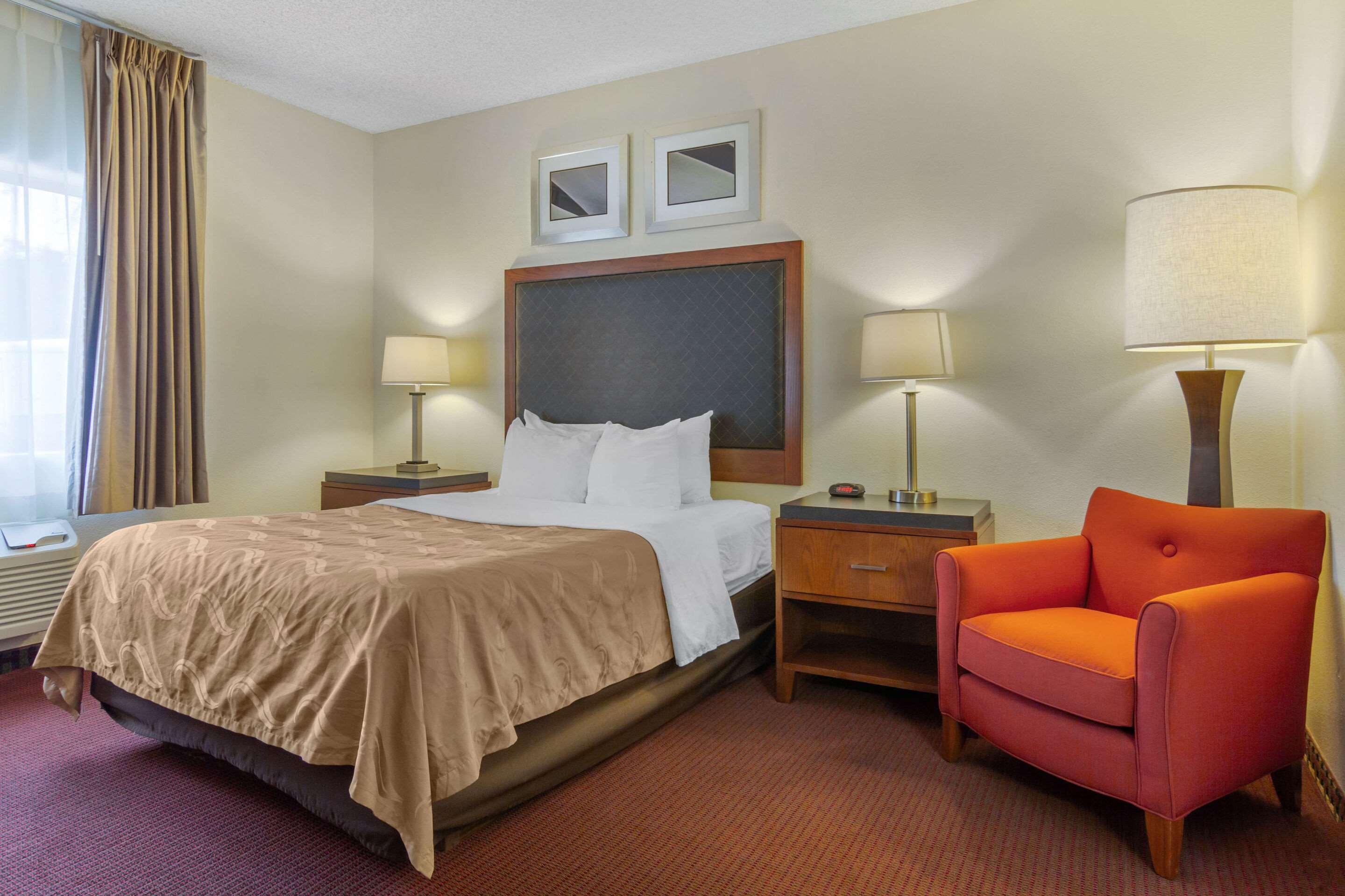 Quality Inn & Suites Lakewood - Denver Southwest المظهر الخارجي الصورة