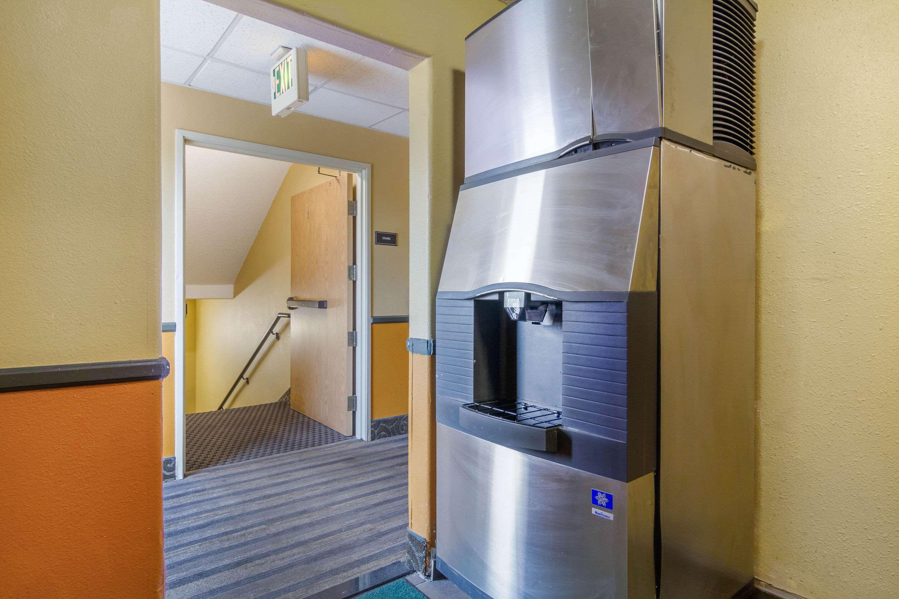 Quality Inn & Suites Lakewood - Denver Southwest المظهر الخارجي الصورة