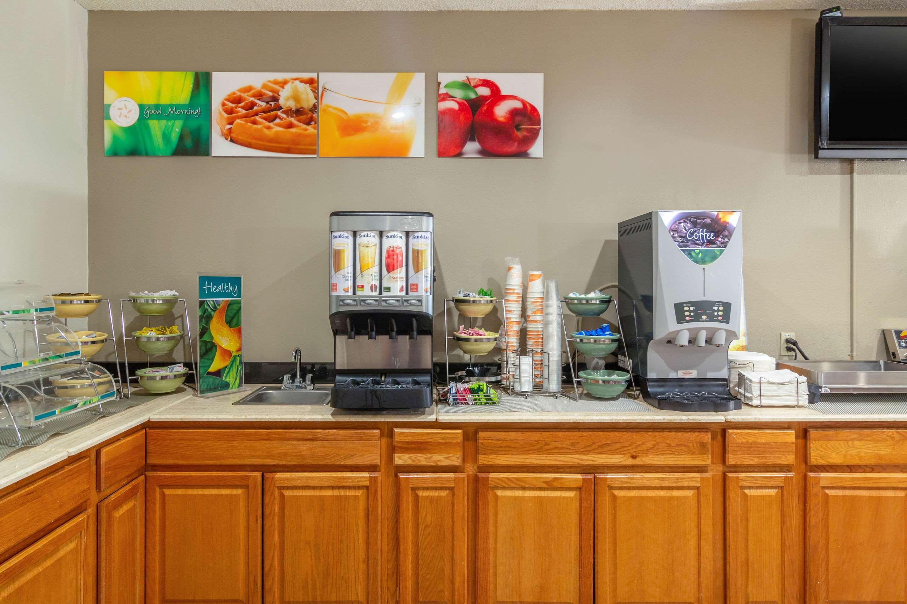 Quality Inn & Suites Lakewood - Denver Southwest المظهر الخارجي الصورة