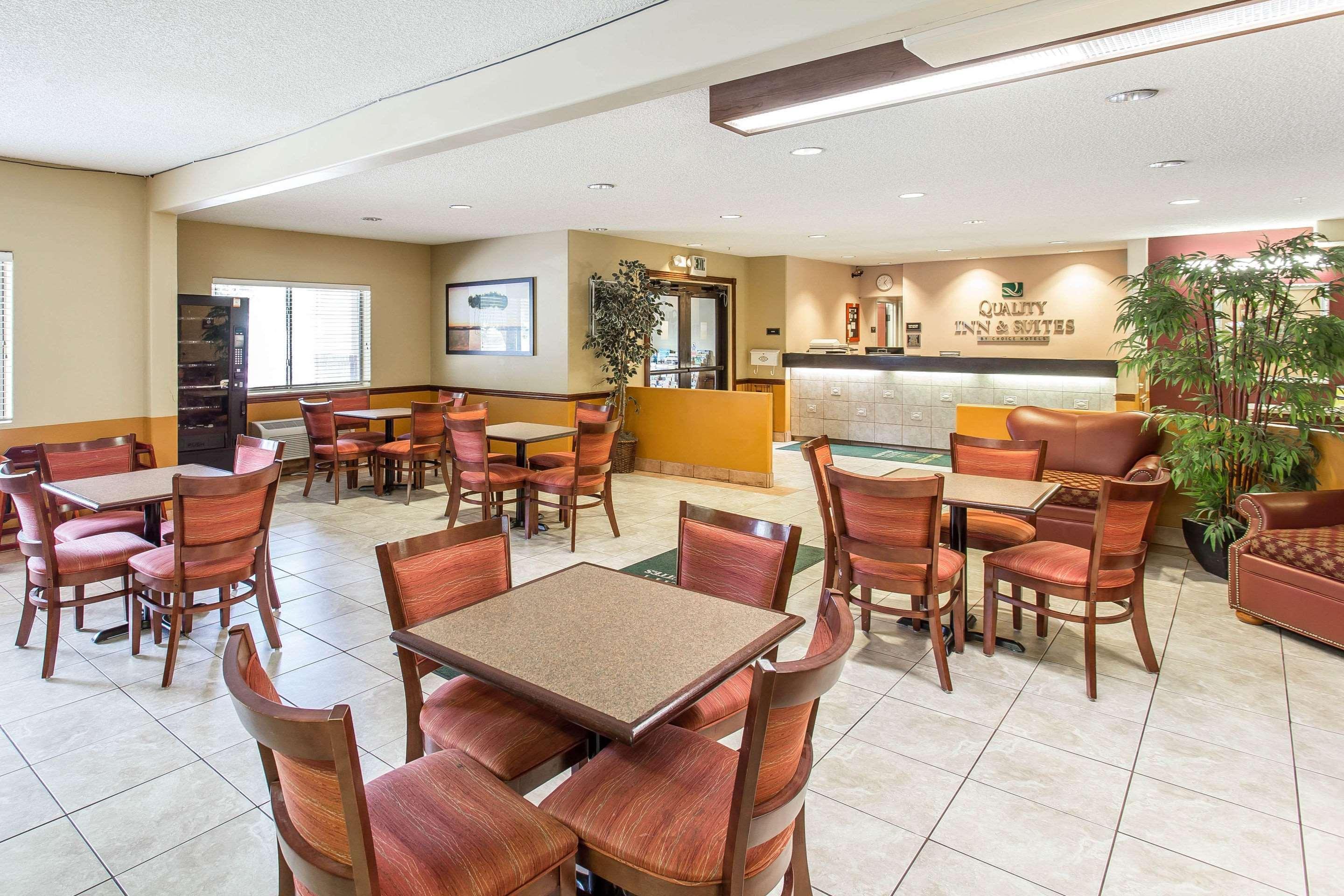 Quality Inn & Suites Lakewood - Denver Southwest المظهر الخارجي الصورة