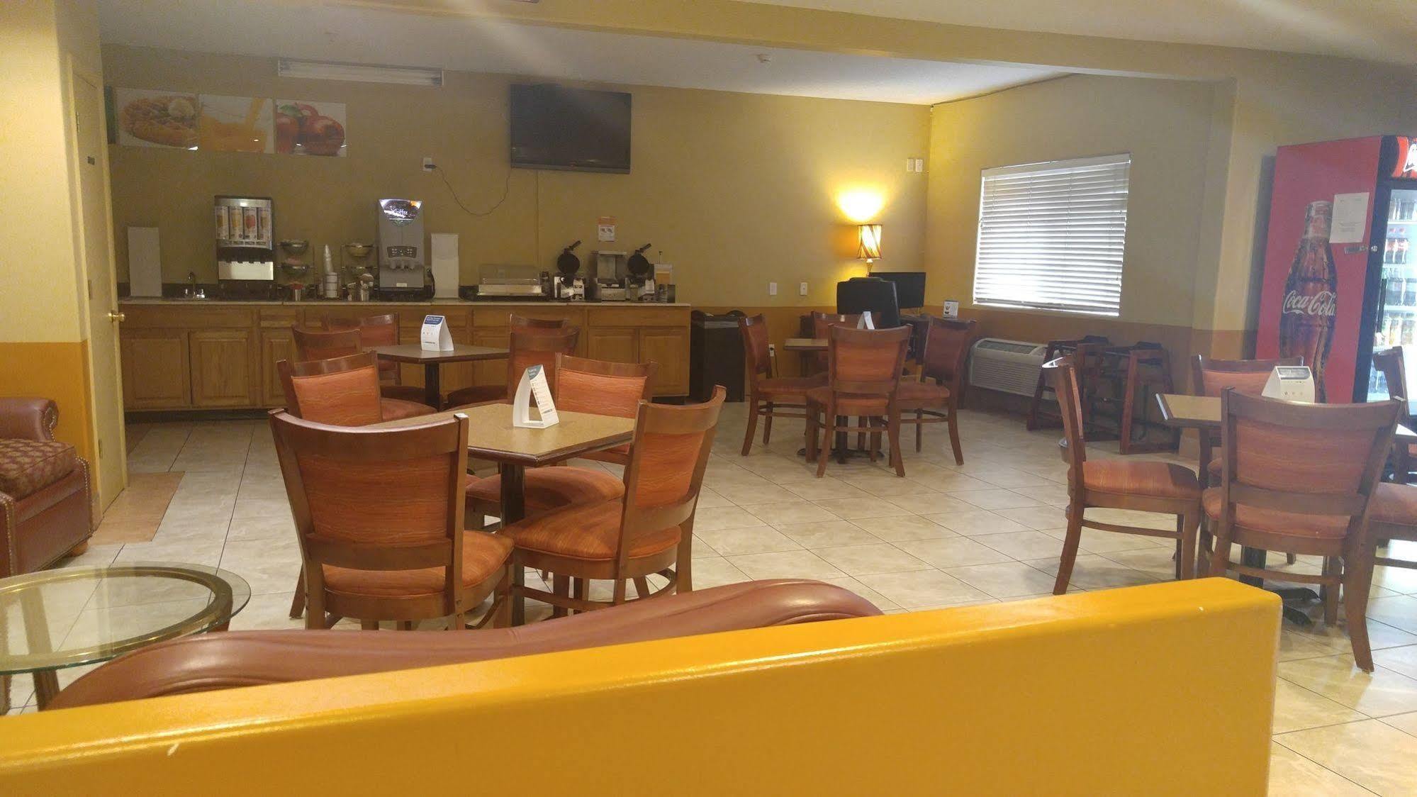 Quality Inn & Suites Lakewood - Denver Southwest المظهر الخارجي الصورة